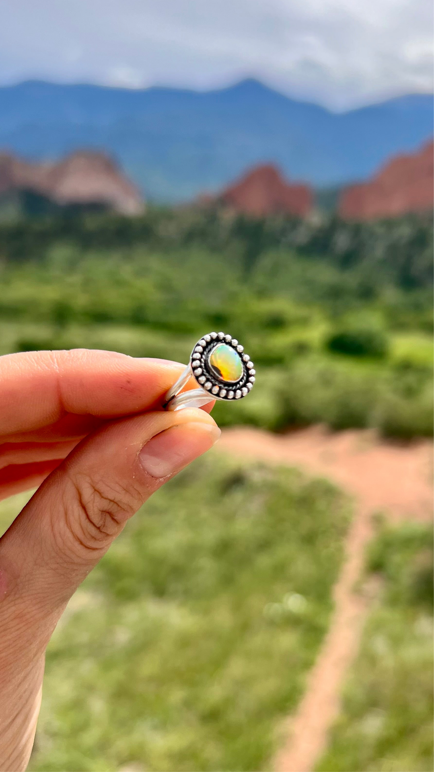 Element Ring