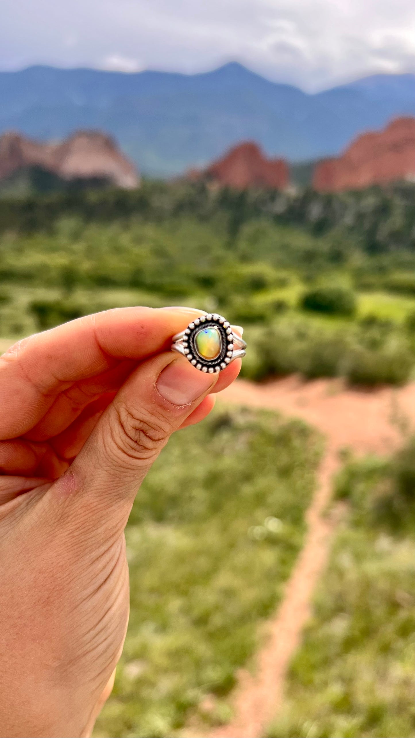 Element Ring