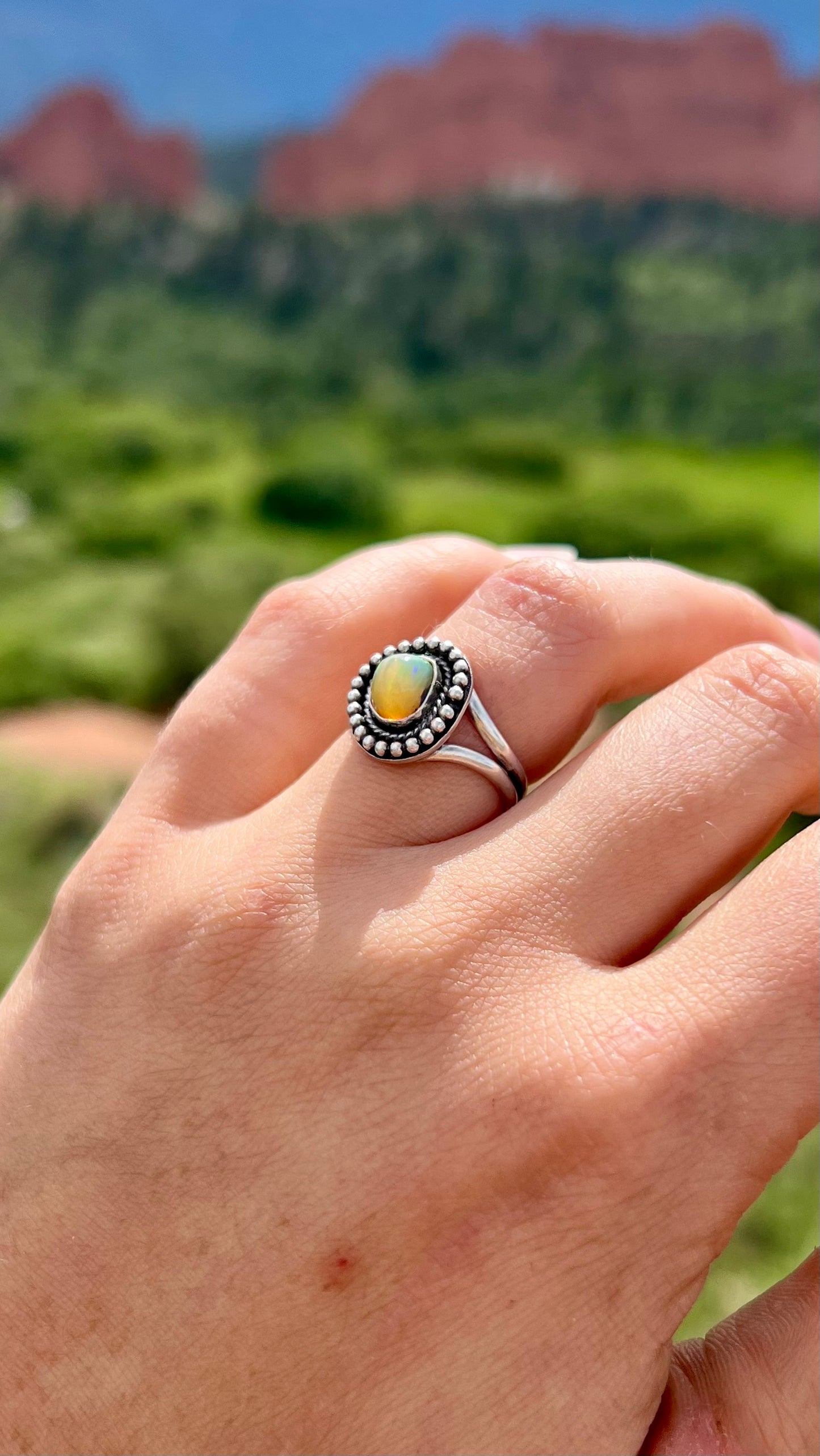 Element Ring