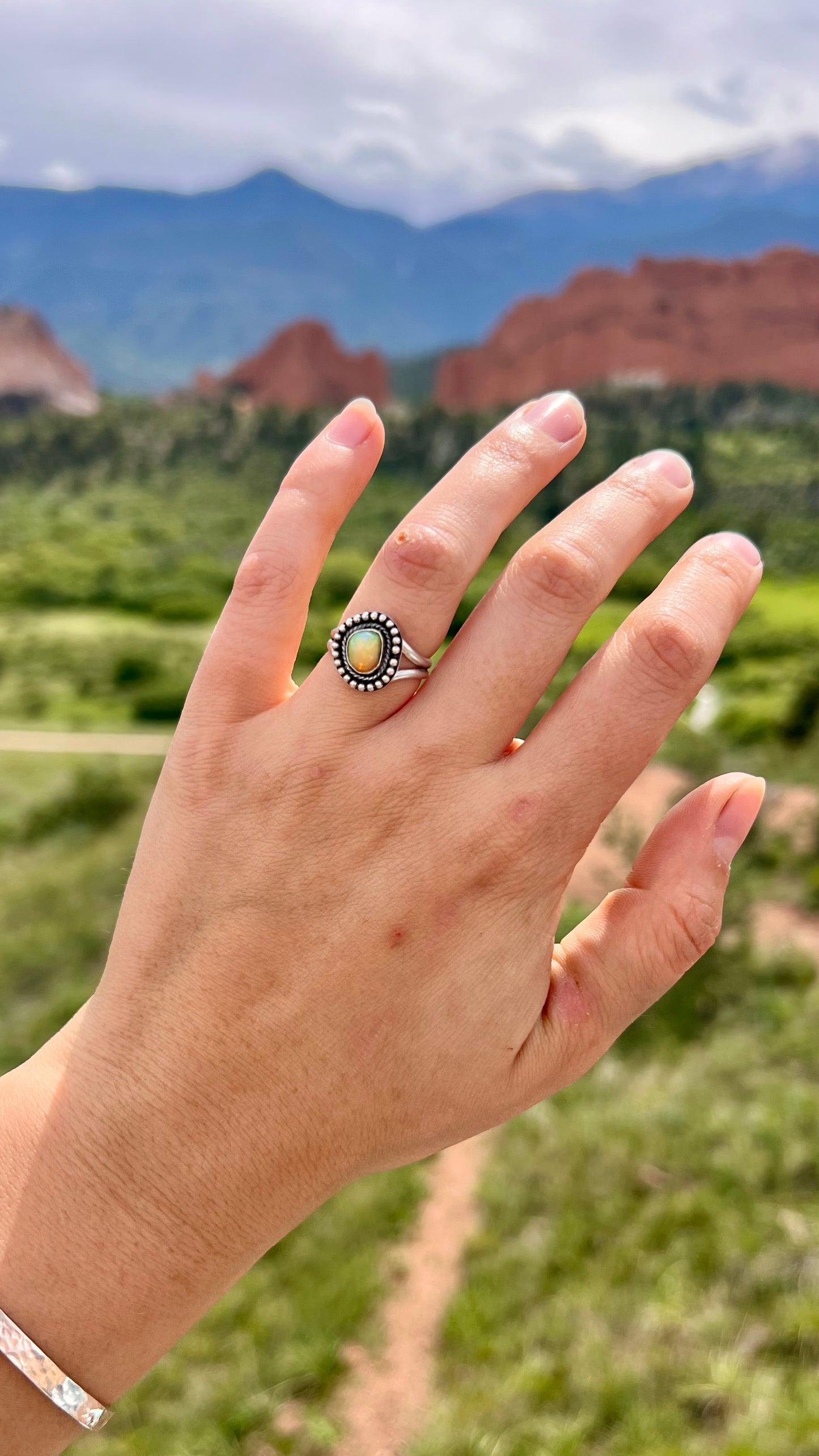 Element Ring
