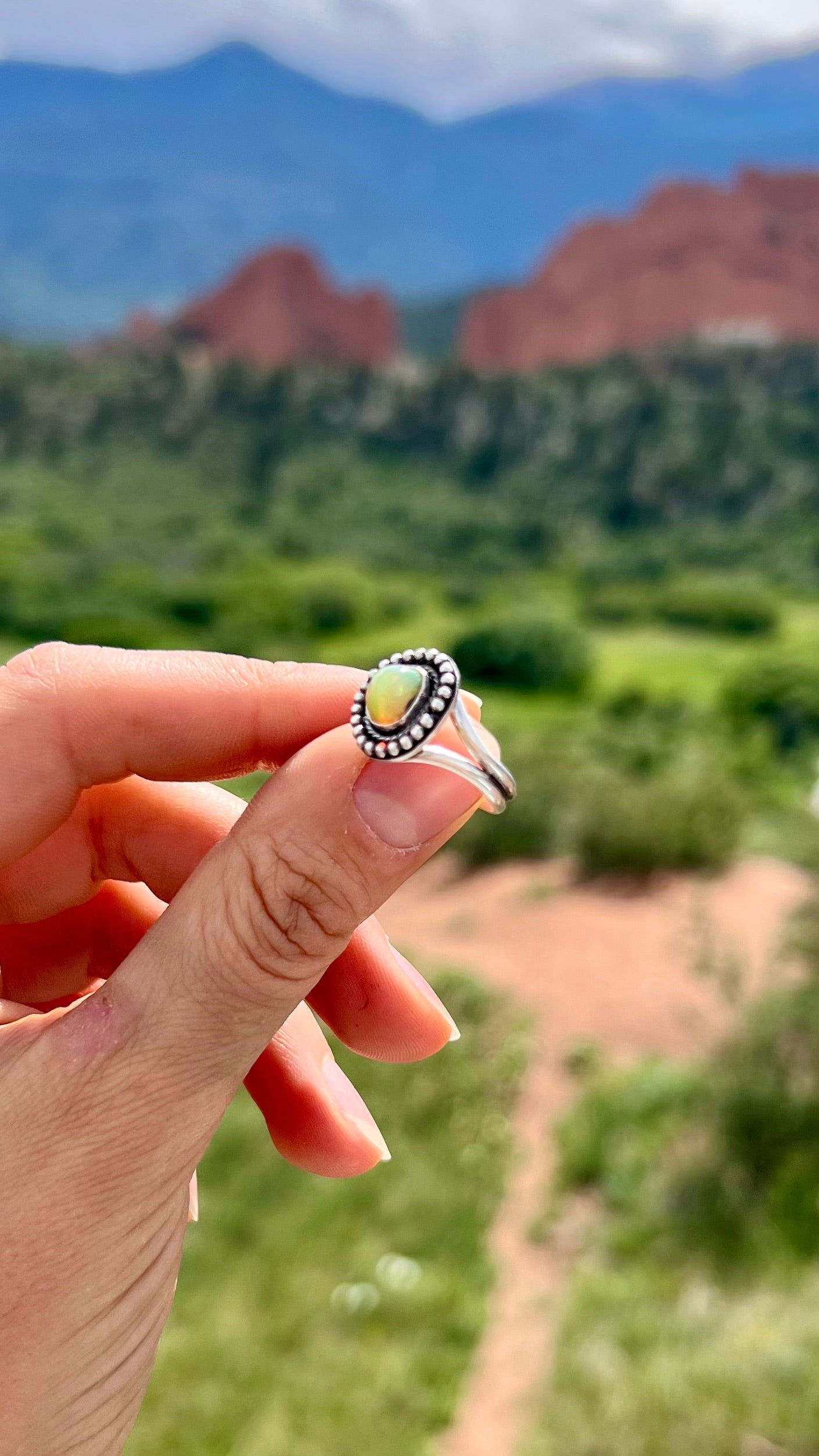 Element Ring