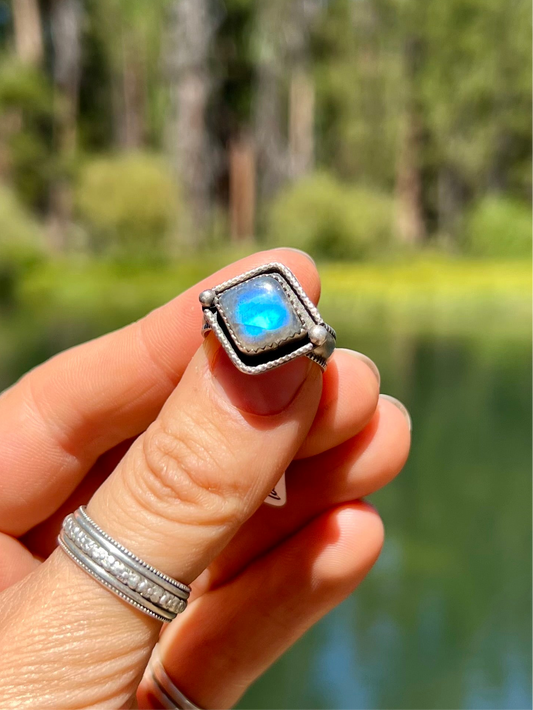 Queen Labradorite