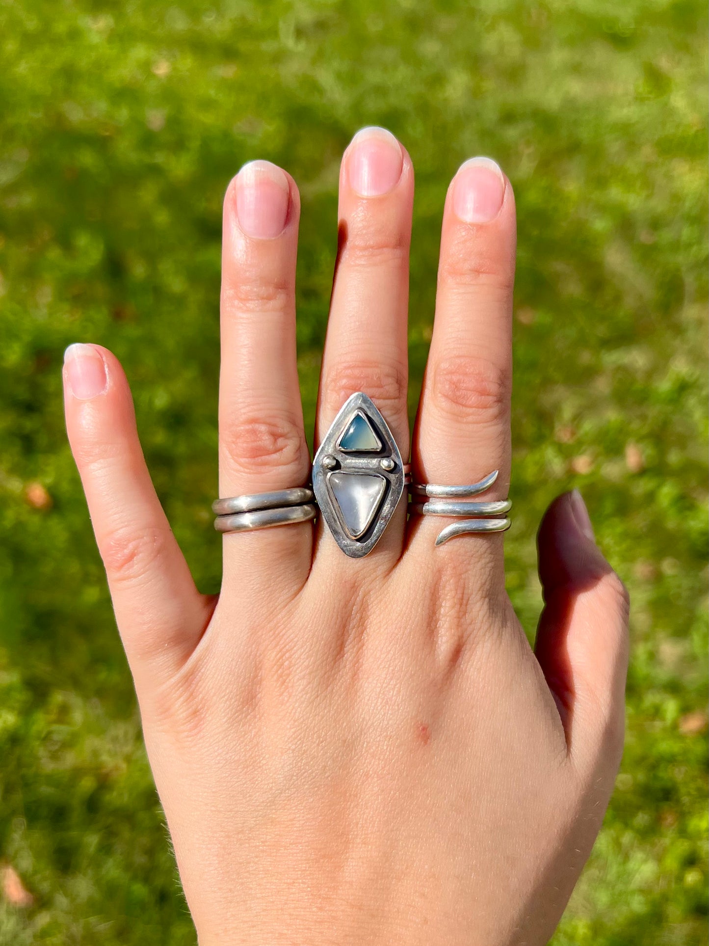 Double Triangle Ring