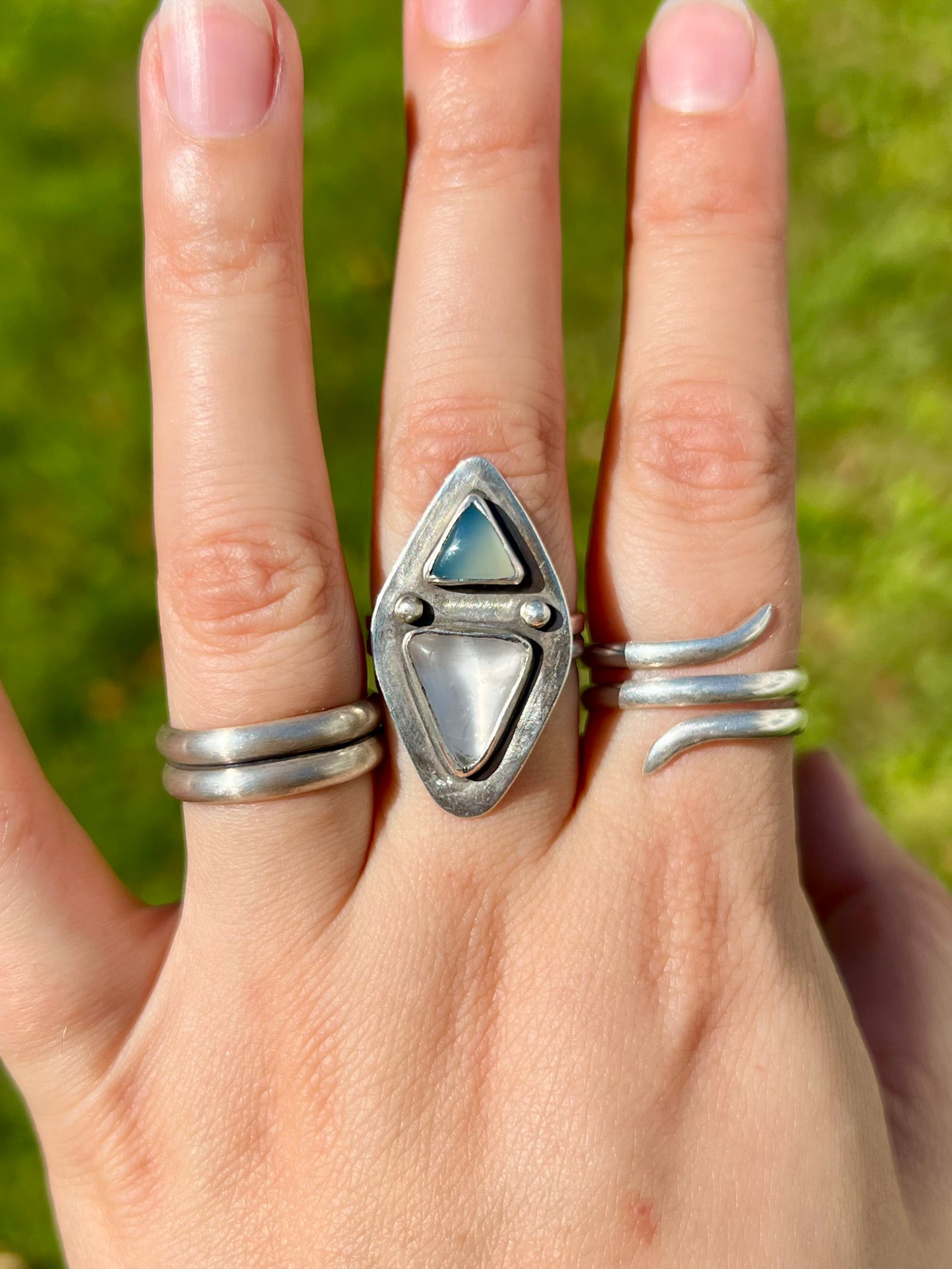 Double Triangle Ring