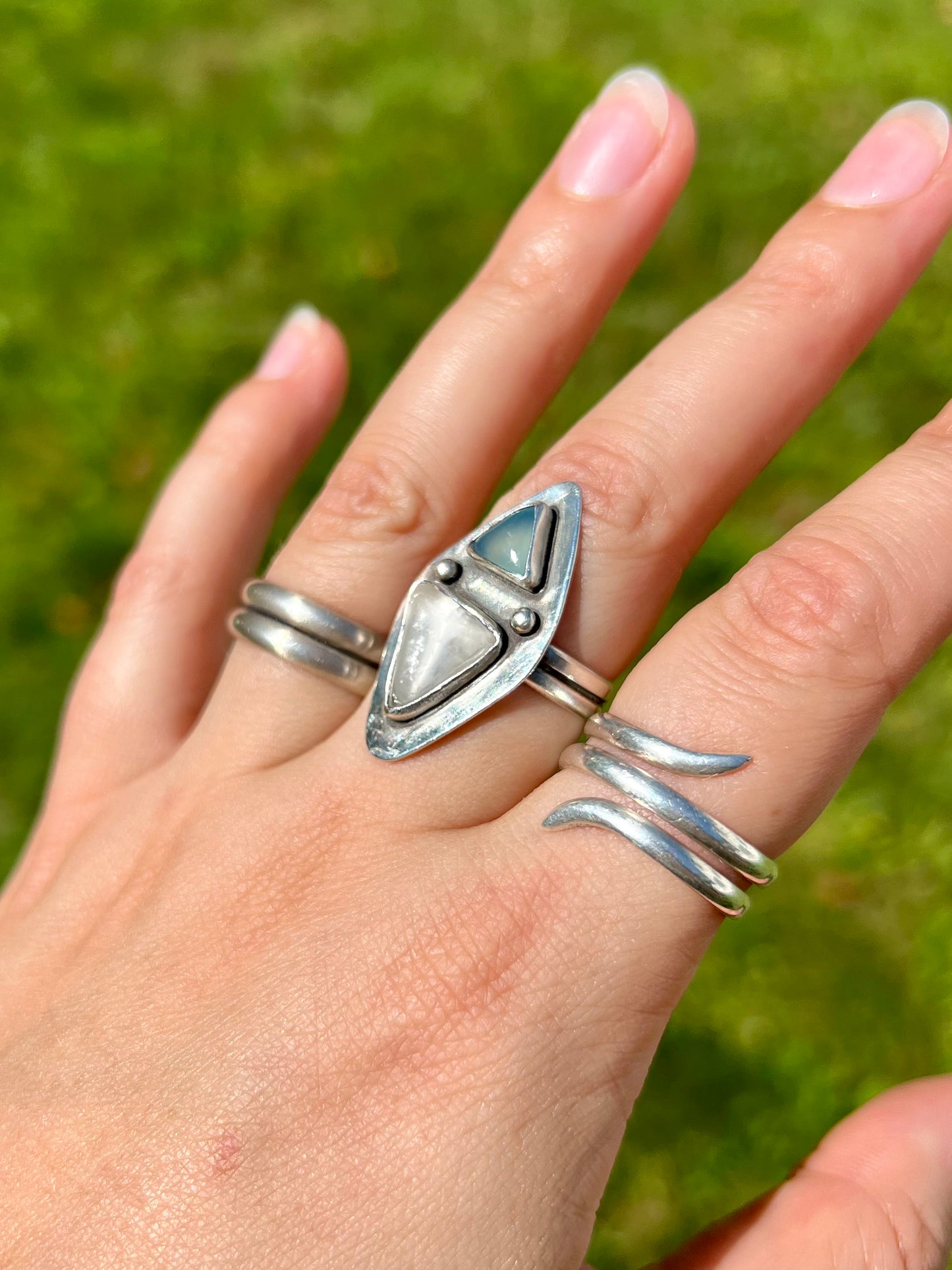 Double Triangle Ring