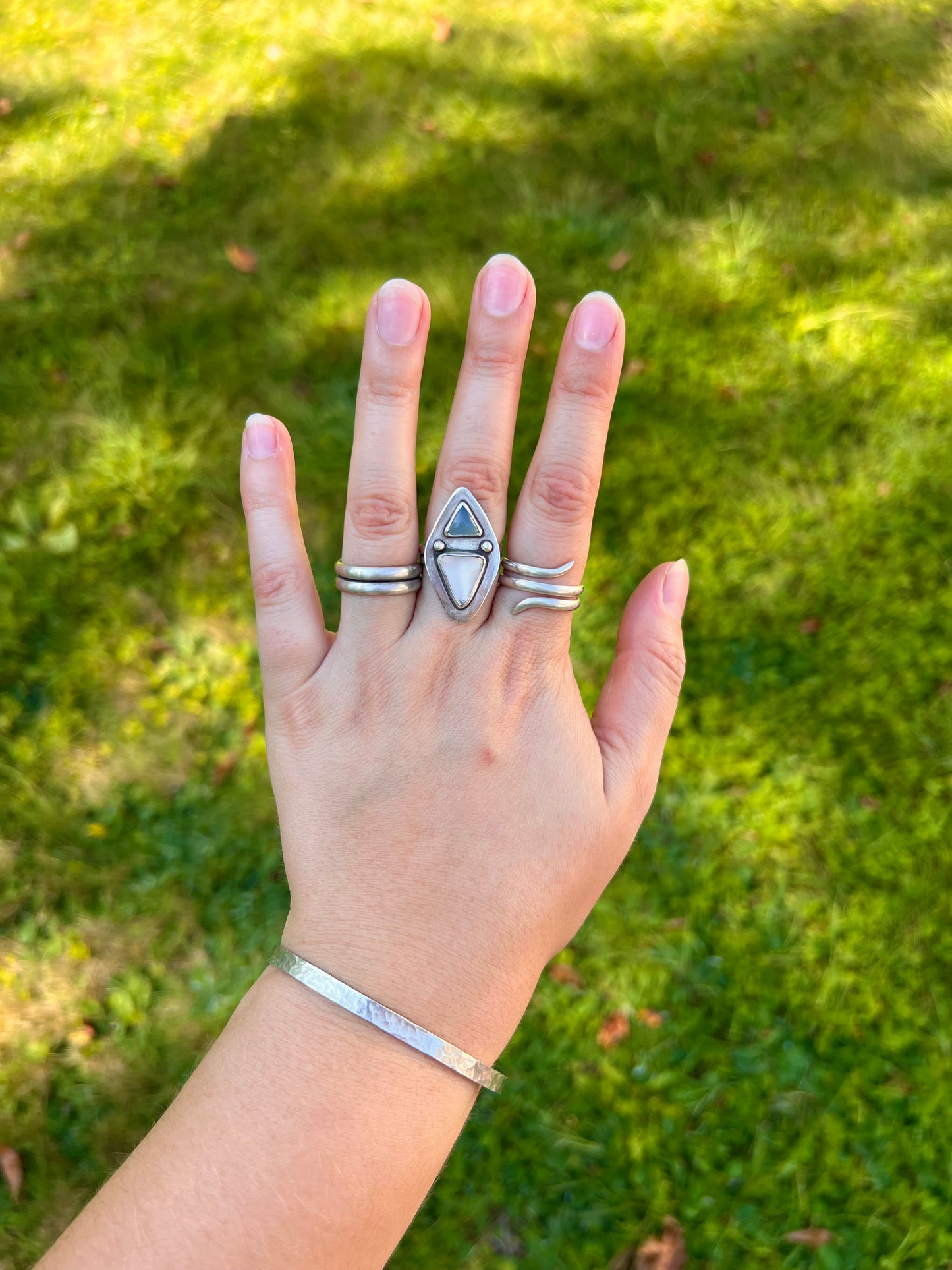 Double Triangle Ring