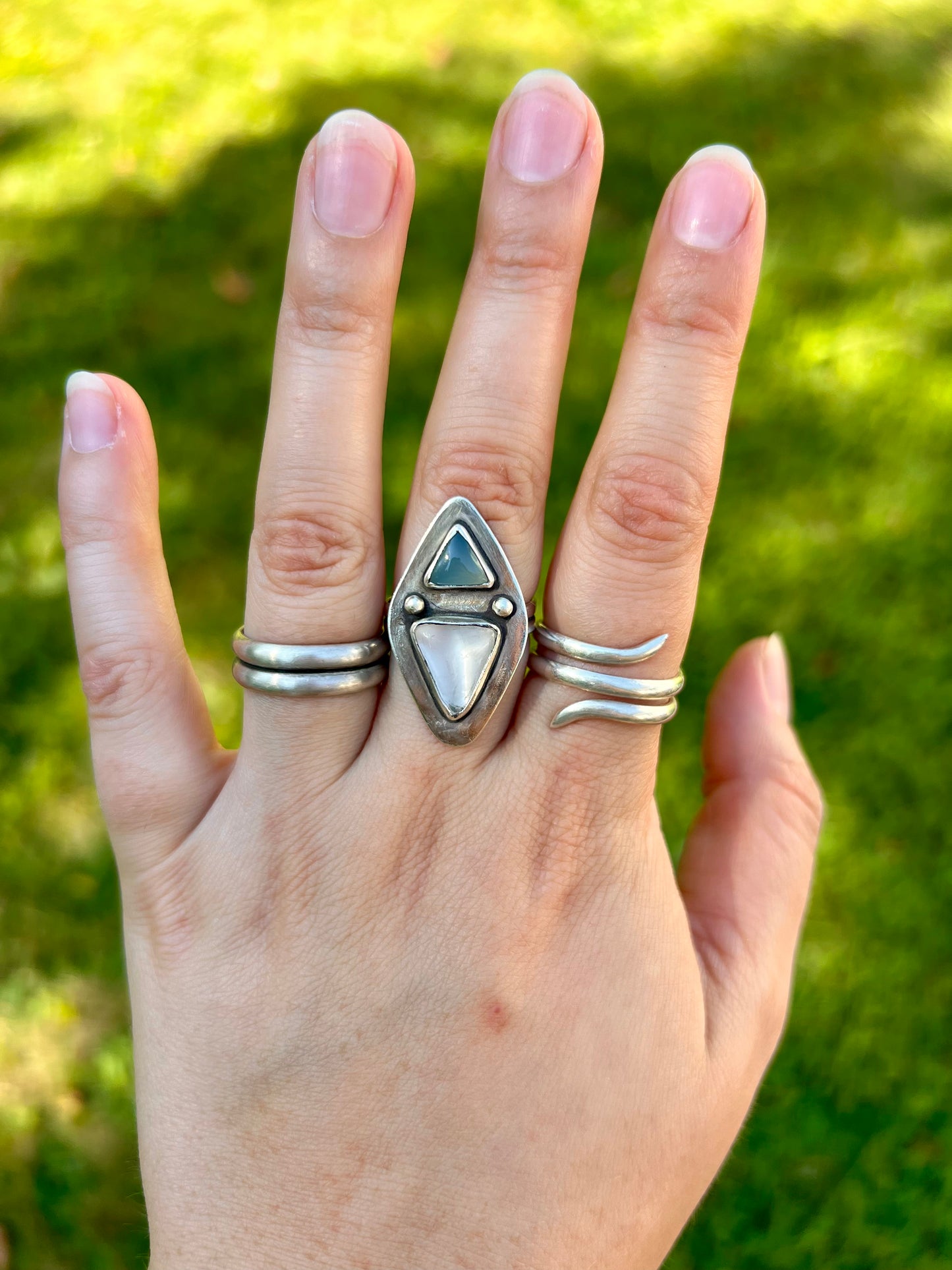 Double Triangle Ring